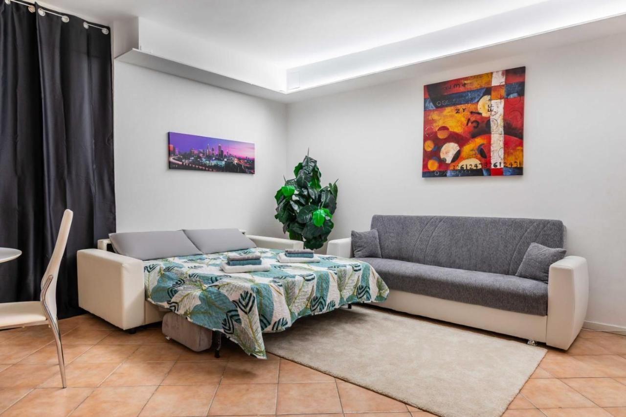 Loft Porta Romana - Cozy Apartment & Wi-Fi Milan Bagian luar foto