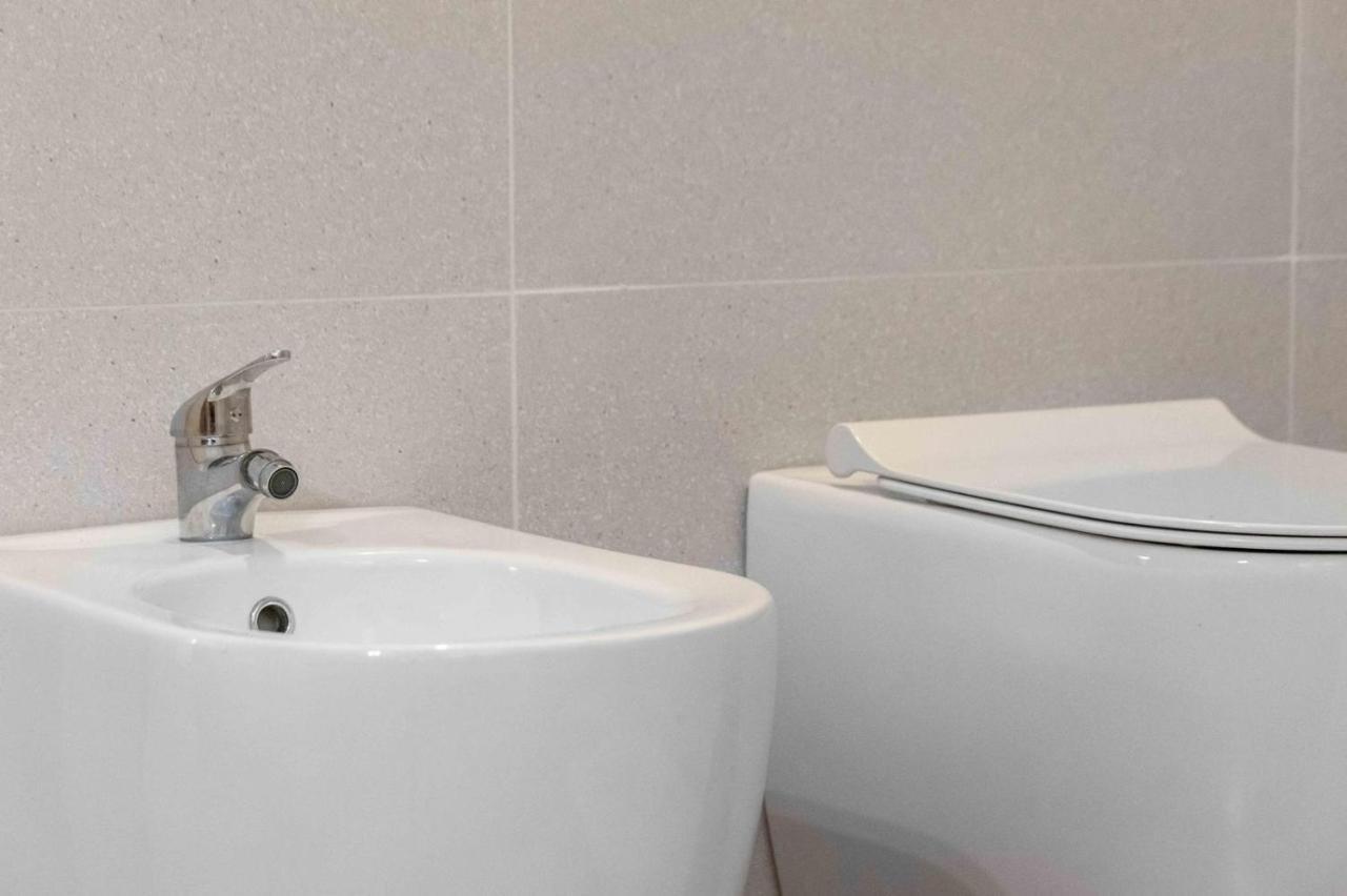Loft Porta Romana - Cozy Apartment & Wi-Fi Milan Bagian luar foto